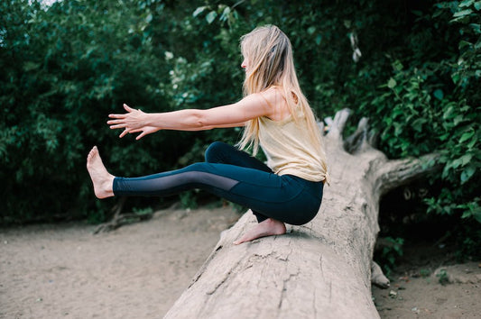 Yoga Pants vs. Leggings: What’s the Difference? - Evolve Fit Wear