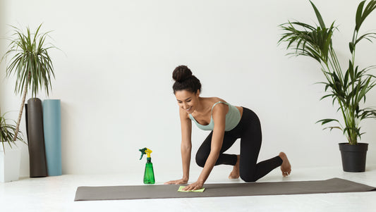 How to Clean a Yoga Mat: Washing, Drying & Cleaning Options - Evolve Fit Wear