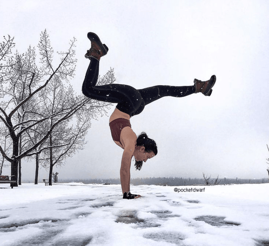 Evolve Yogi Spotlight: Instagram's PocketDwarf - Evolve Fit Wear