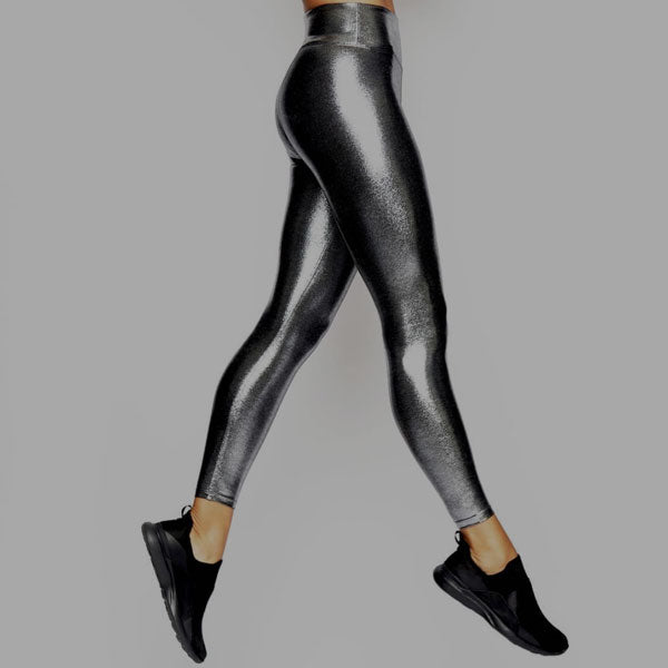 http://evolvefitwear.com/cdn/shop/collections/heroine-sport-2020.jpg?v=1621483105