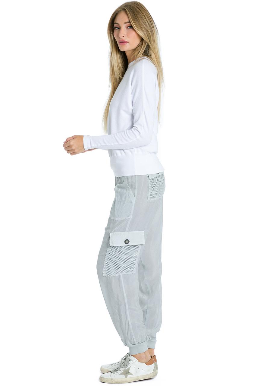 Long Sleeve Banded Pullover Tee - White