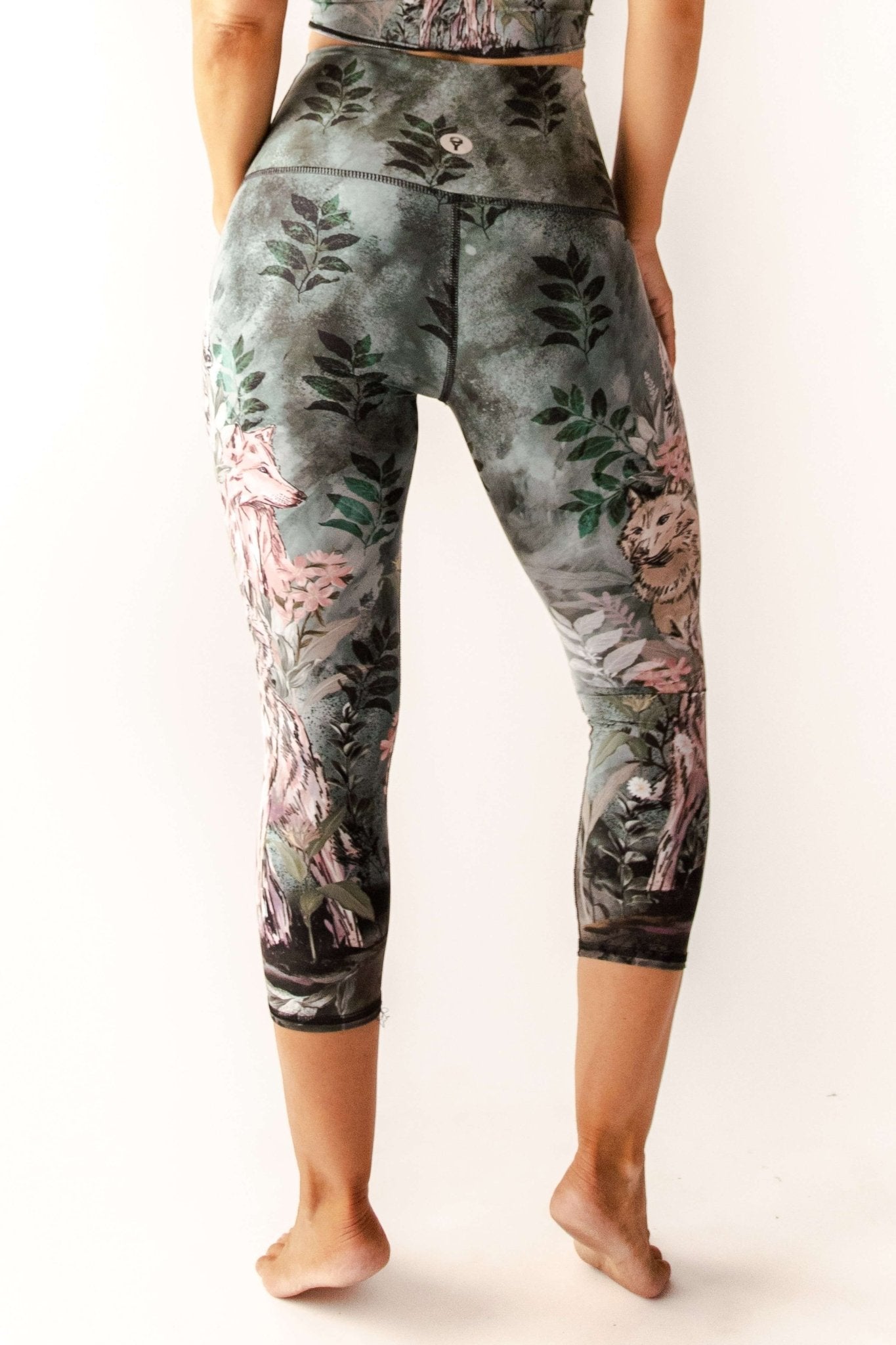 La Loba Printed Yoga Crops | Yoga Democracy | Evolve Fit Wear