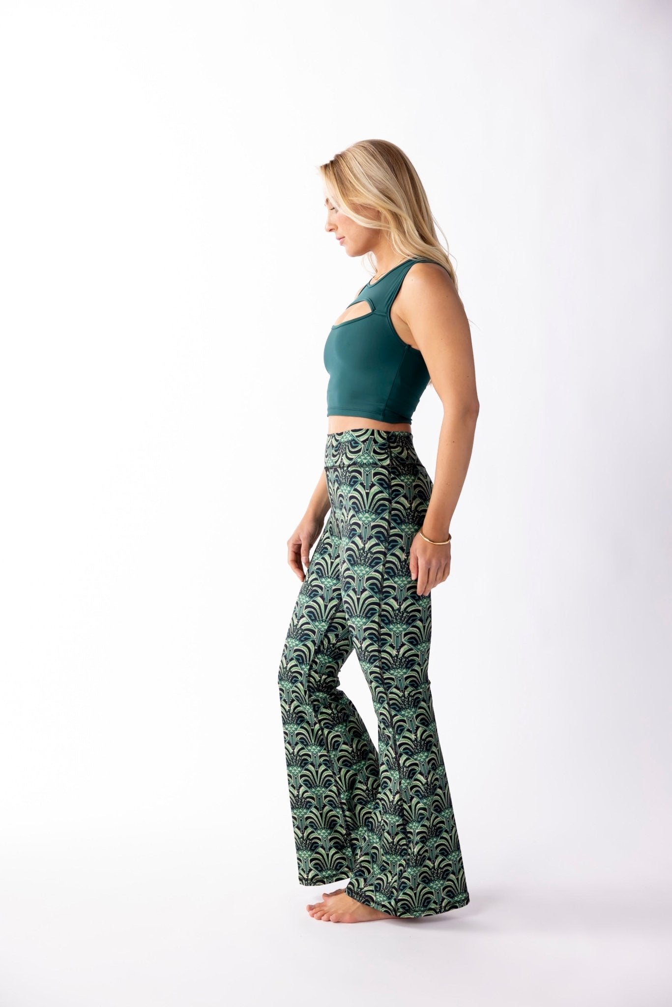 Flare Pants - Medusa | Swaay | Evolve Fit Wear