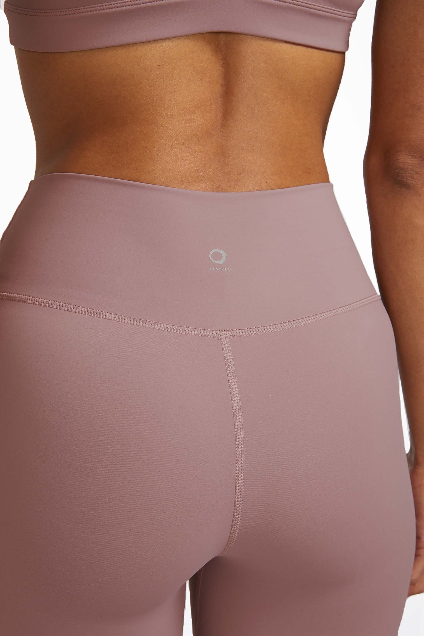 ALSPRT Core 7/8 Leggings with Side Pockets – Sculpt & Store - Elderberry
