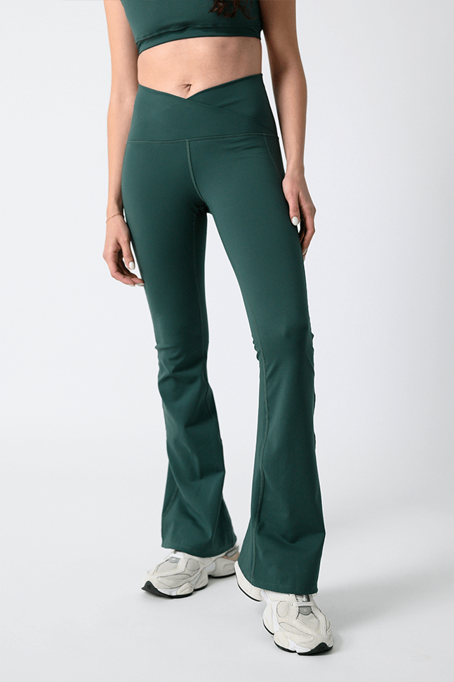 Anywhere Flare - Hiking Trail | Yoga Democracy | Evolve Fit Wear