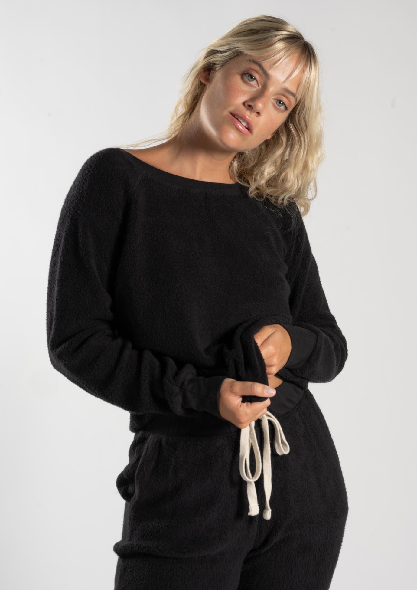 Chill Pullover | Jala | Evolve Fit Wear
