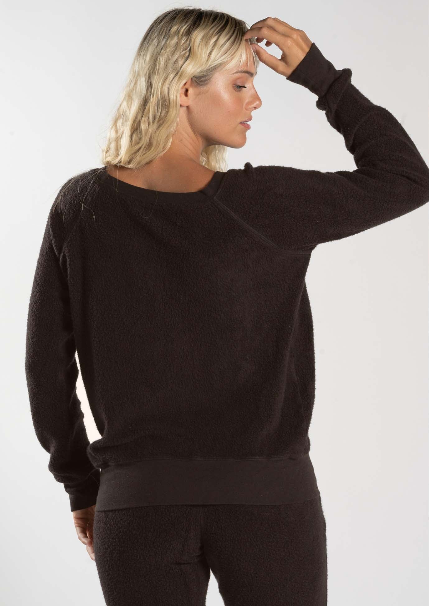 Chill Pullover - Espresso | Jala | Evolve Fit Wear