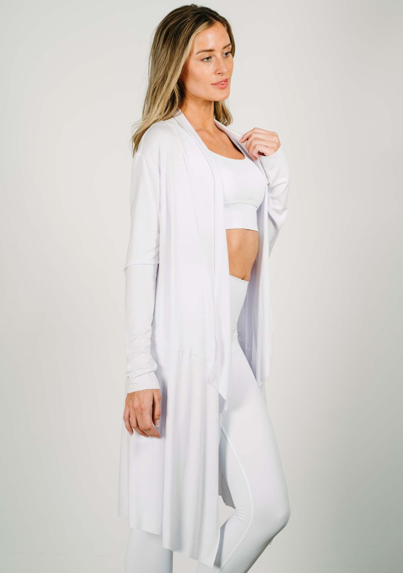 Devi Duster - White | Jala | Evolve Fit Wear