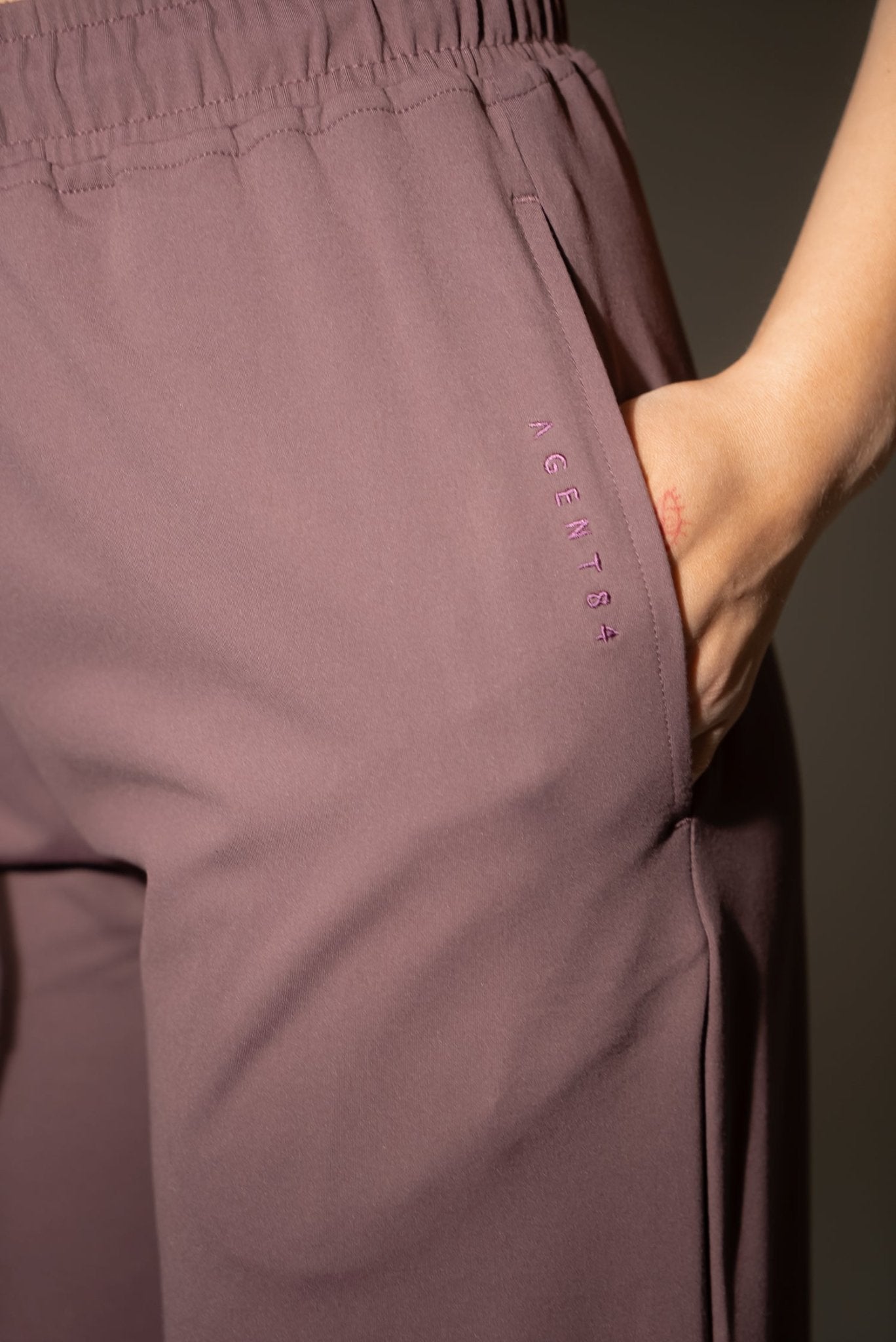 Weekend Trouser - Mahogany | Buttersoft | Evolve Fit Wear