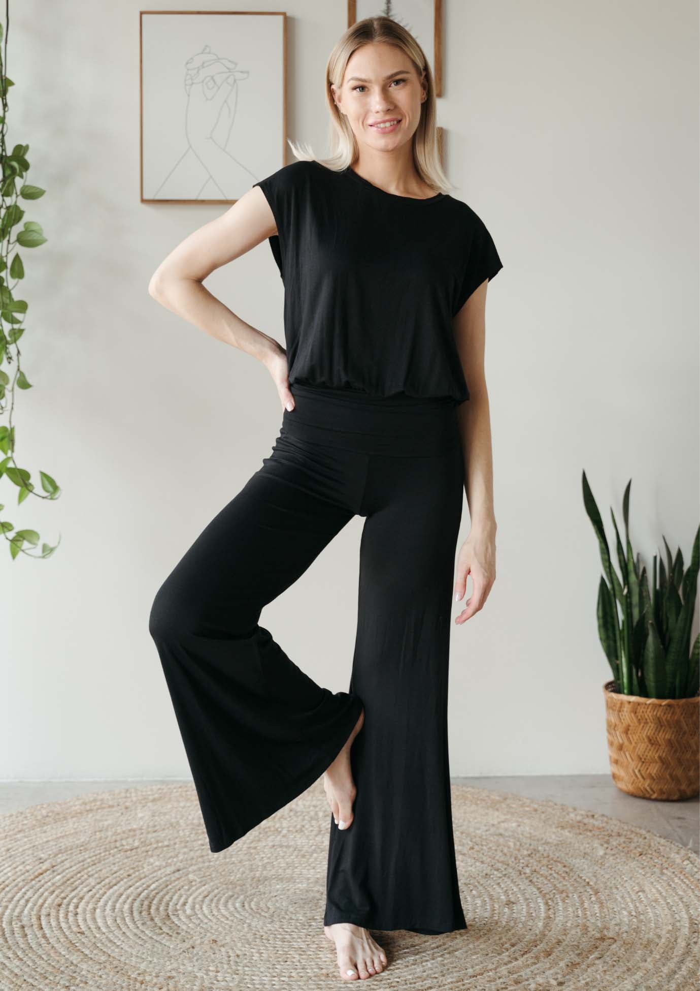 Easy Jumper - Black | Jala | Evolve Fit Wear