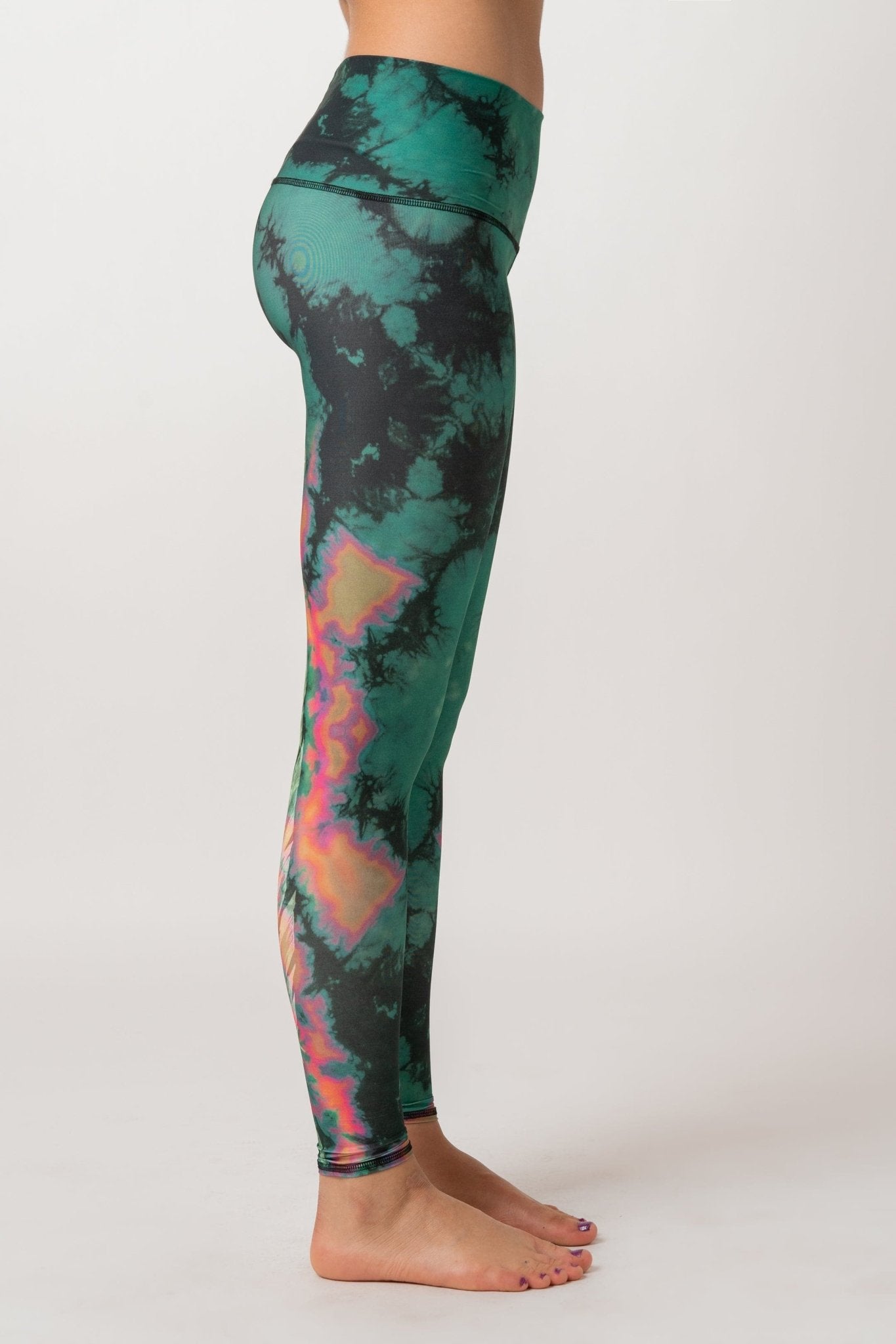 Eagle Feather Green Hot Pant | Teeki | Evolve Fit Wear