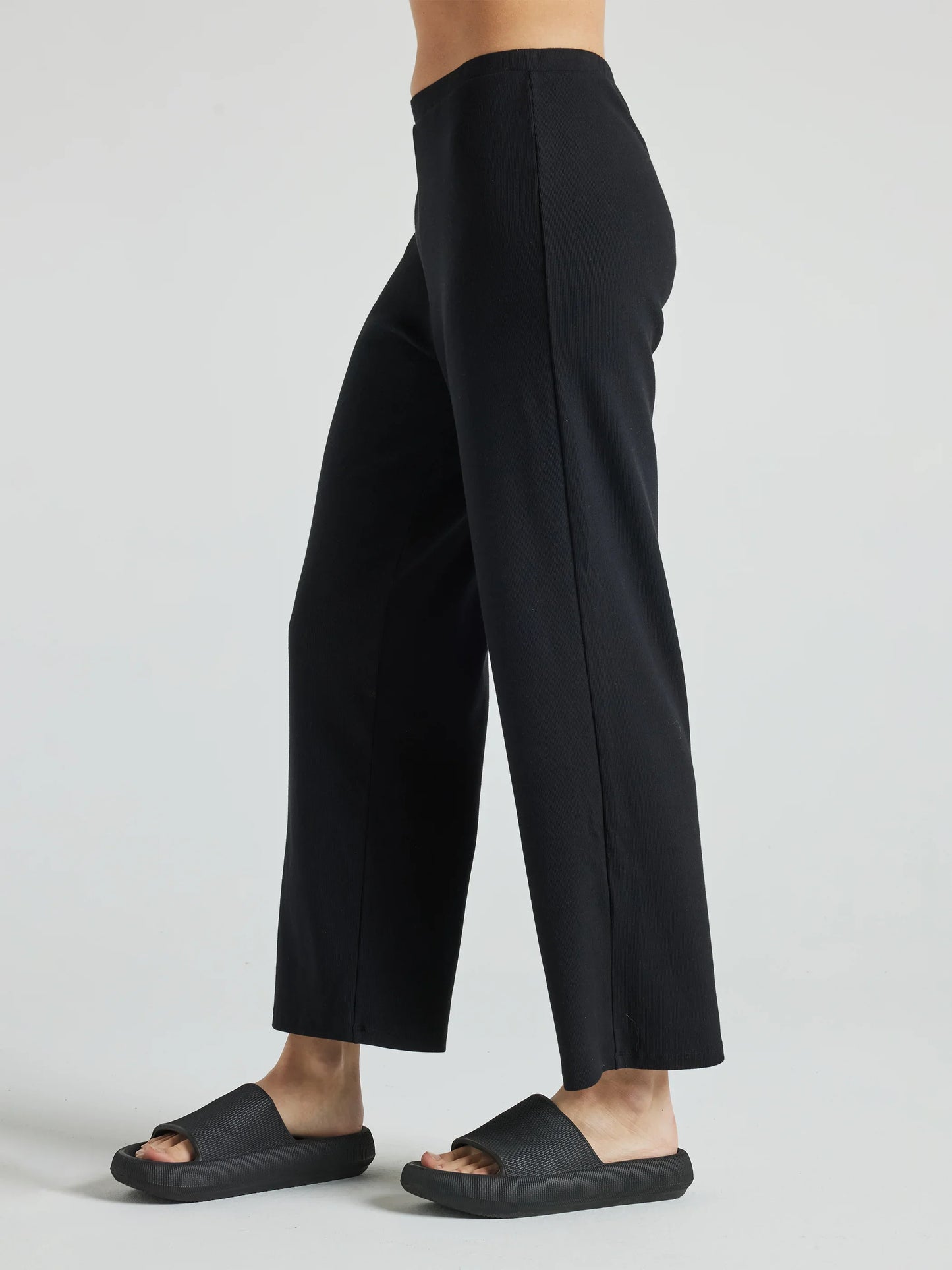Serene Rib Relaxed Pant - Black | Losano | Evolve Fit Wear