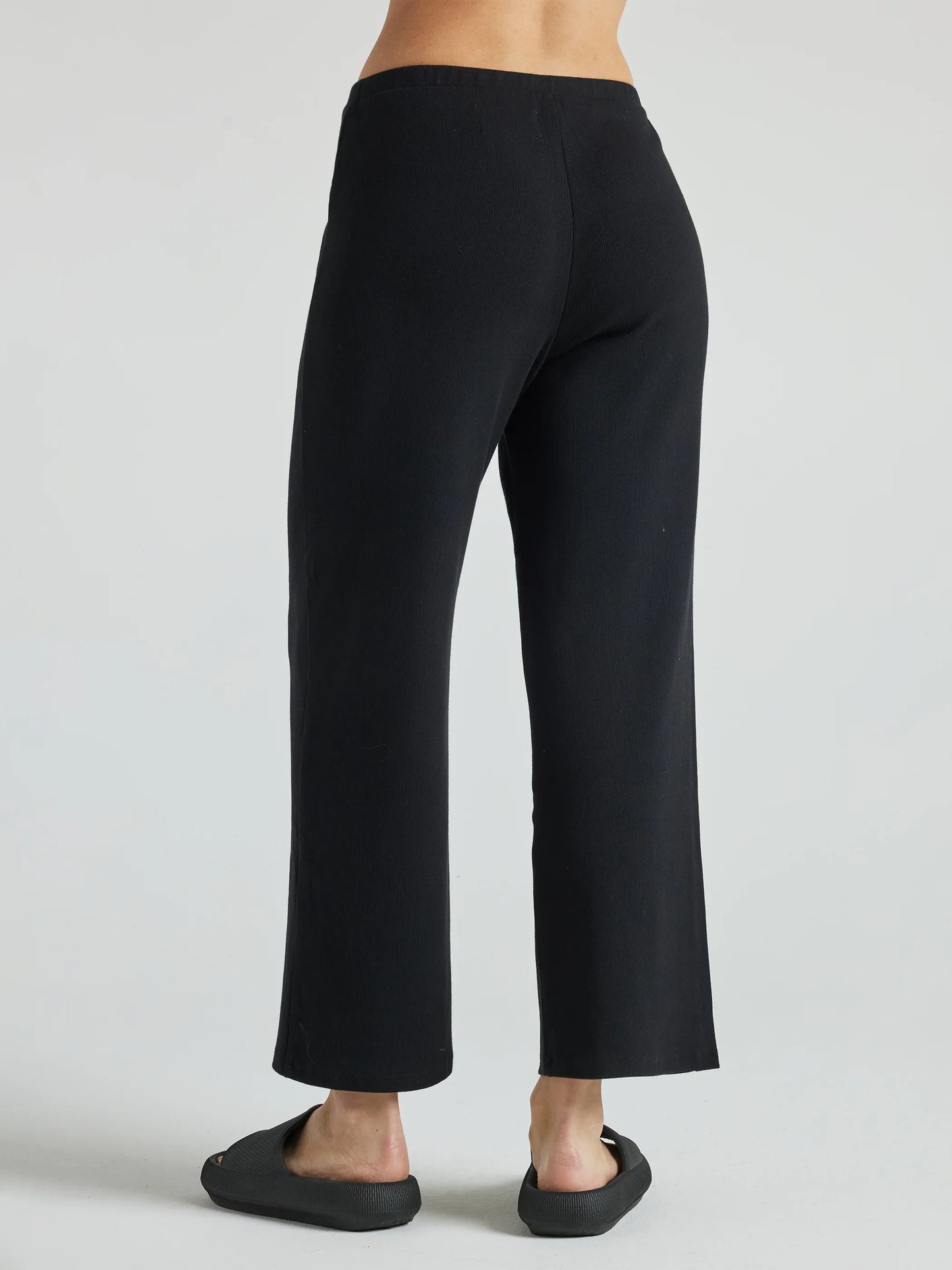 Serene Rib Relaxed Pant - Black | Losano | Evolve Fit Wear