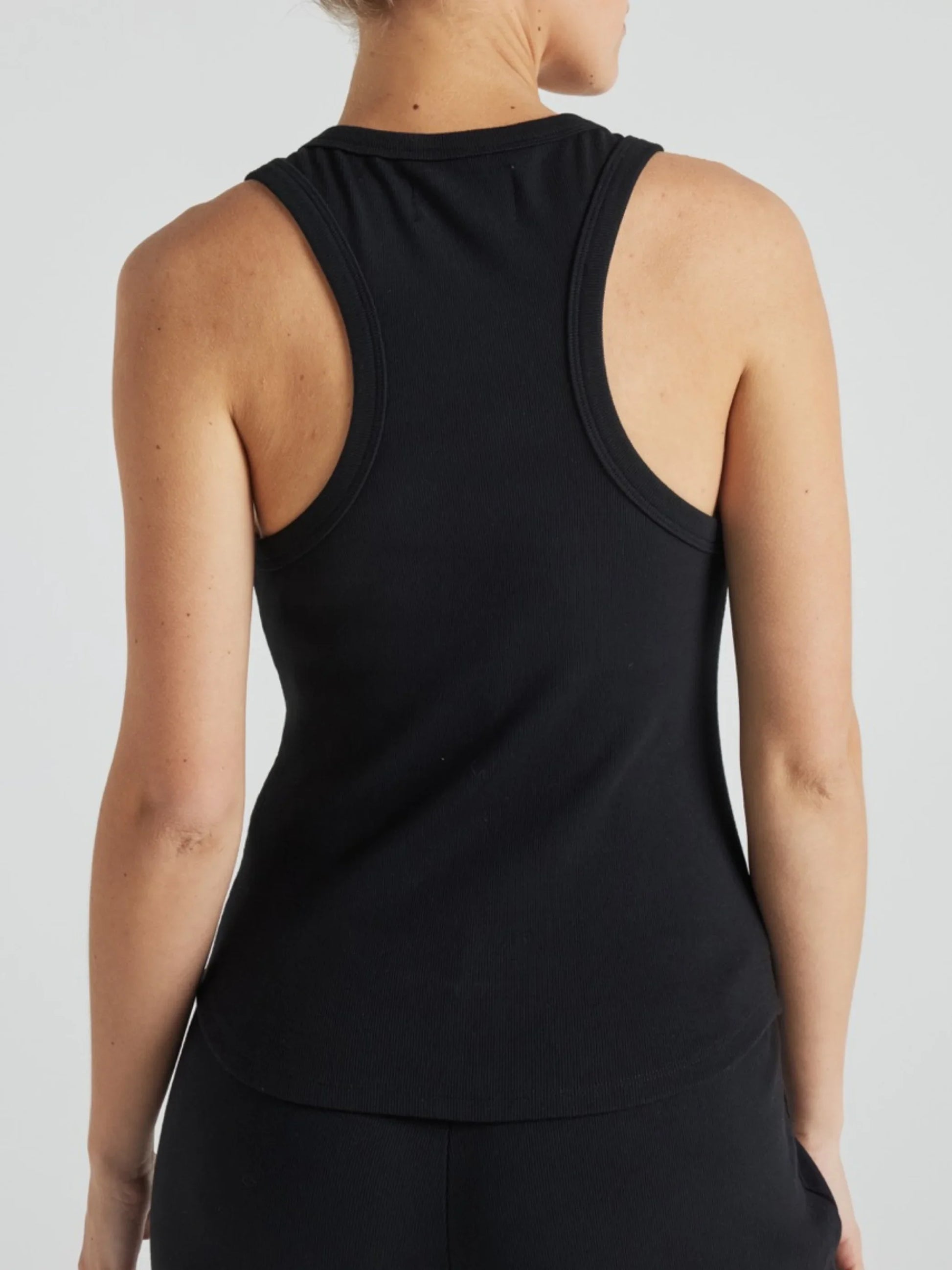 Serene Rib Tank - Black | Losano | Evolve Fit Wear