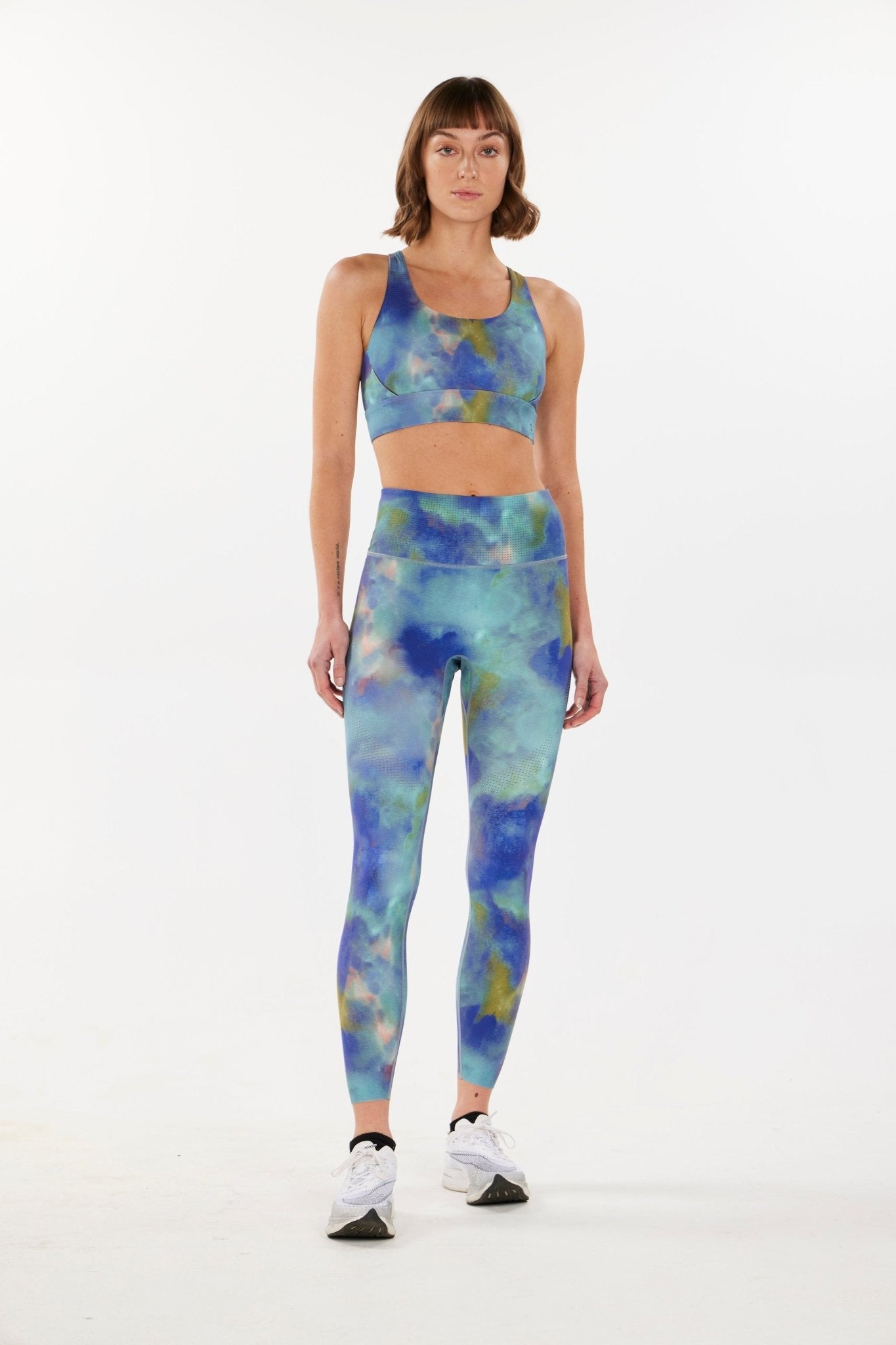 ALRN 7/8 PERFORATED TIGHT | ALWRLD | Evolve Fit Wear