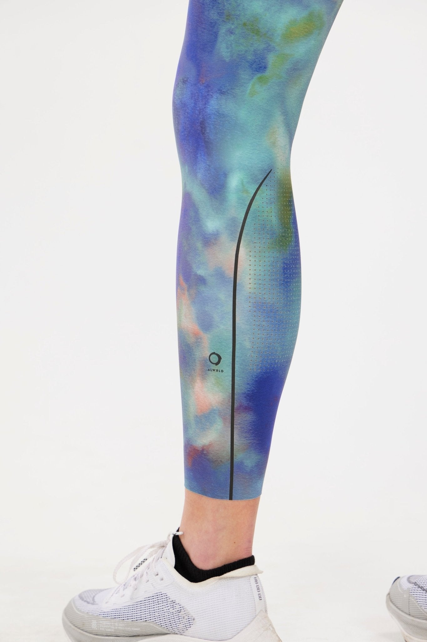 ALRN 7/8 PERFORATED TIGHT | ALWRLD | Evolve Fit Wear