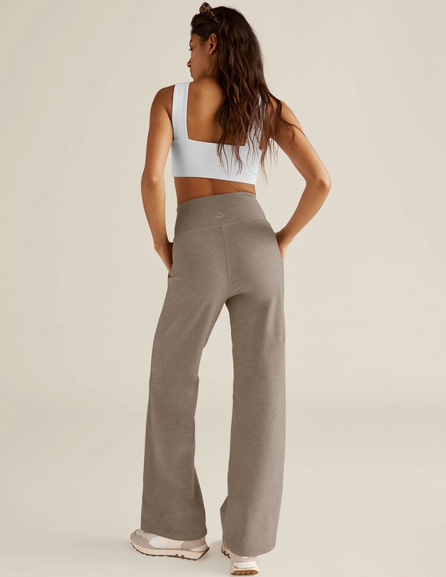 Beyond Yoga Laid Back Pant - Birch | Beyond Yoga | Evolve Fit Wear