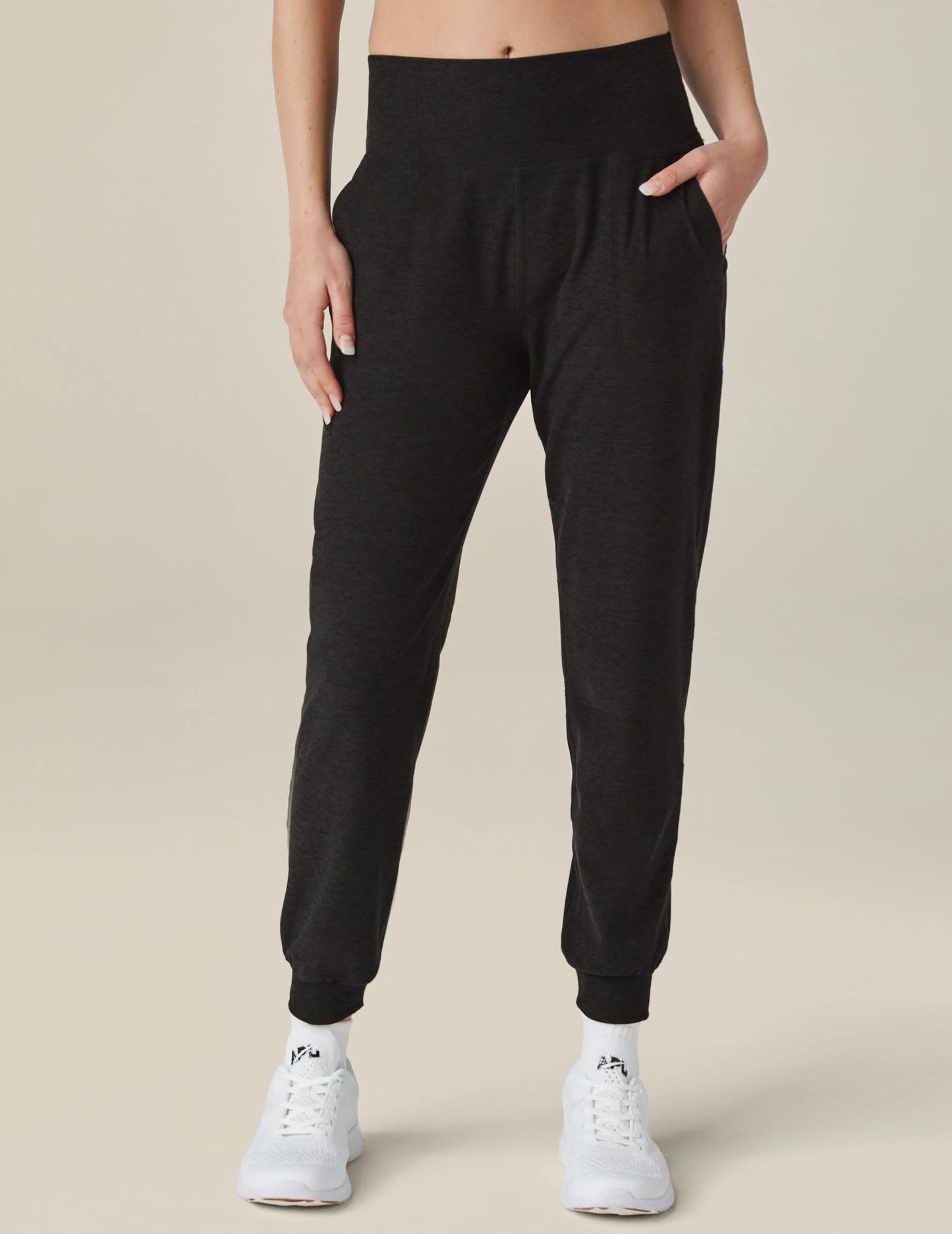 Beyond Yoga Spacedye Midi Jogger - Black | Beyond Yoga | Evolve Fit Wear