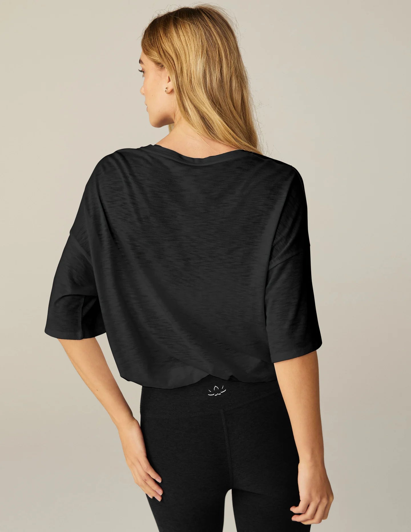 Beyond Yoga Tied Up Tee - Black | Beyond Yoga | Evolve Fit Wear