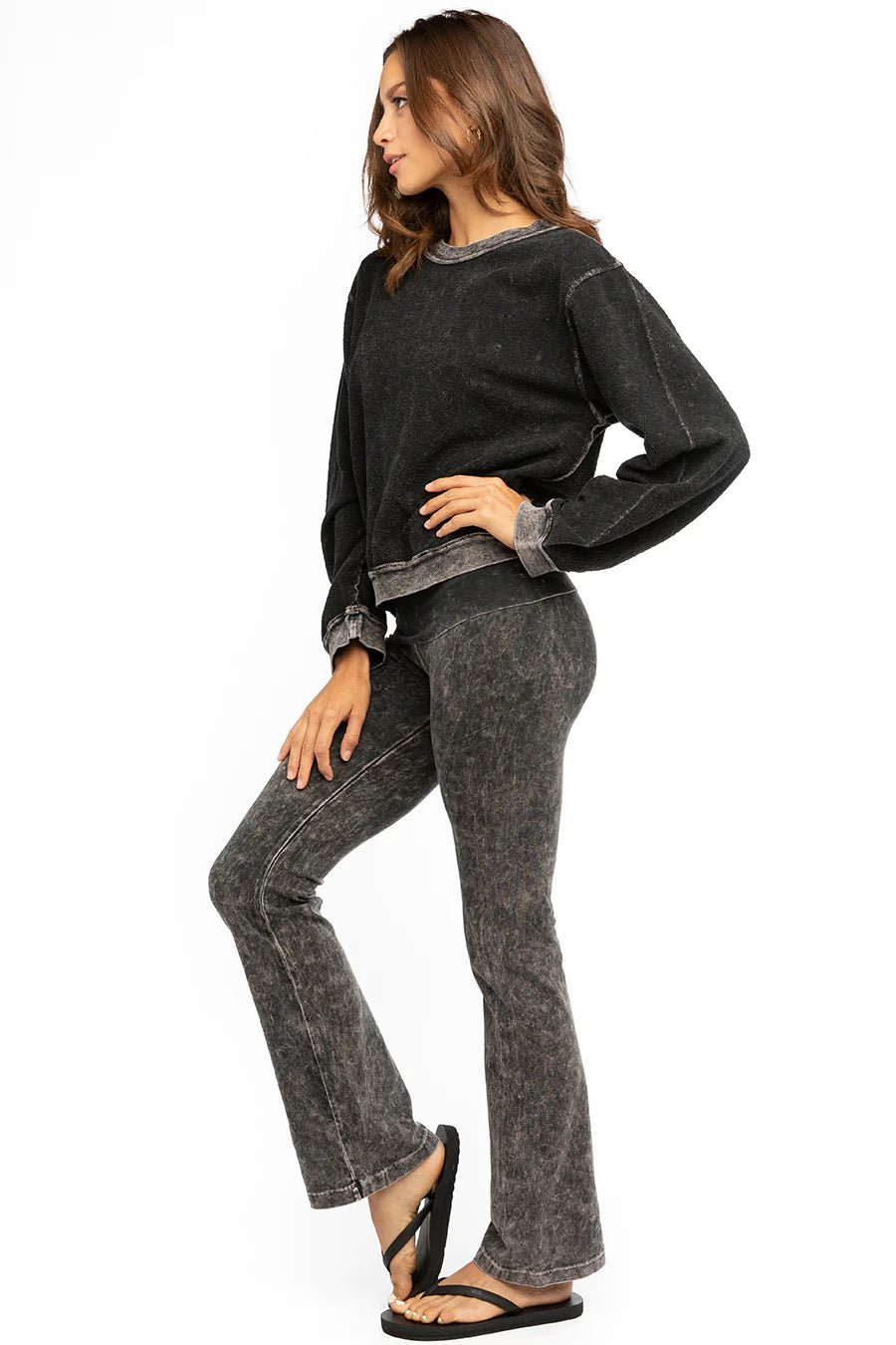 Hard Tail Rolldown Bootleg Pant - Mineral Black | Hard Tail Forever | Evolve Fit Wear