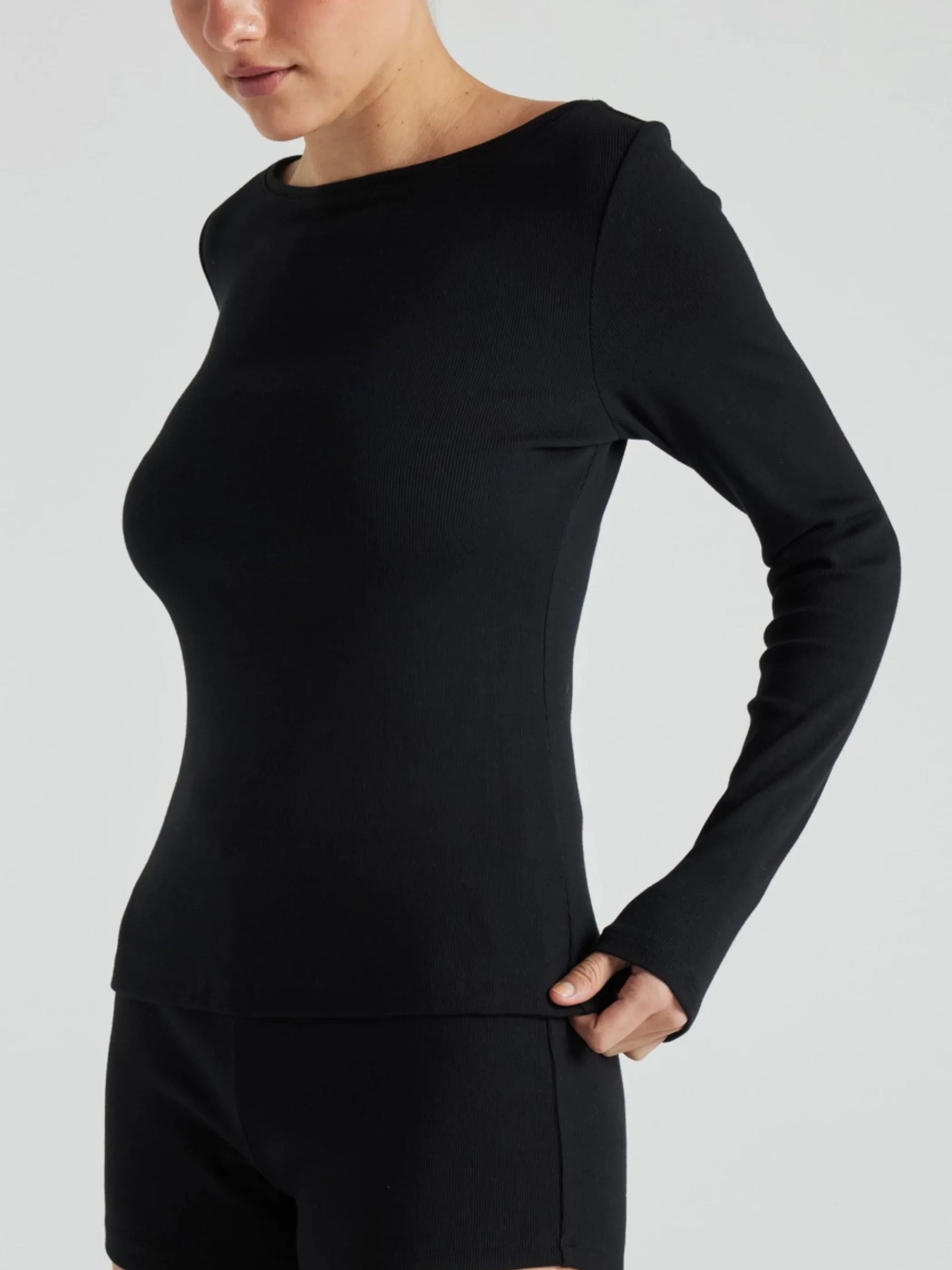 Serene Rib Long Sleeve Top - Black | Losano | Evolve Fit Wear