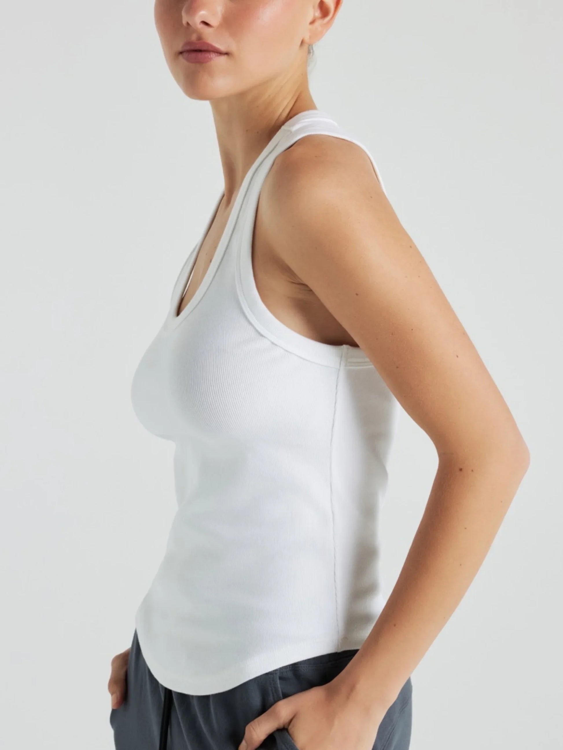 Serene Rib Tank - Snow White | Losano | Evolve Fit Wear