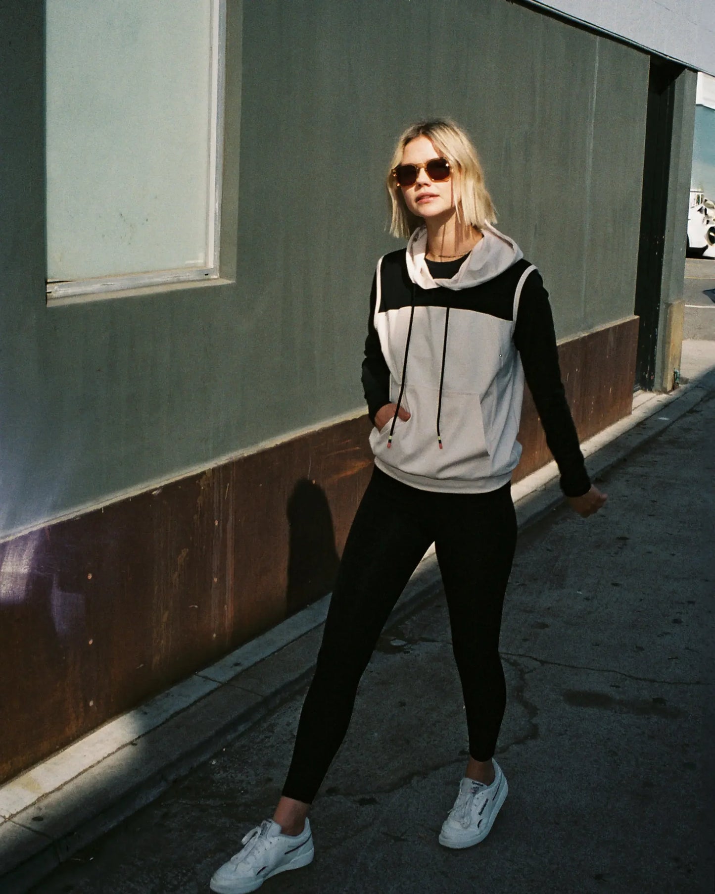 Sleeveless Warm Up Hoodie - Evergreen | Effortlessly Stylish
