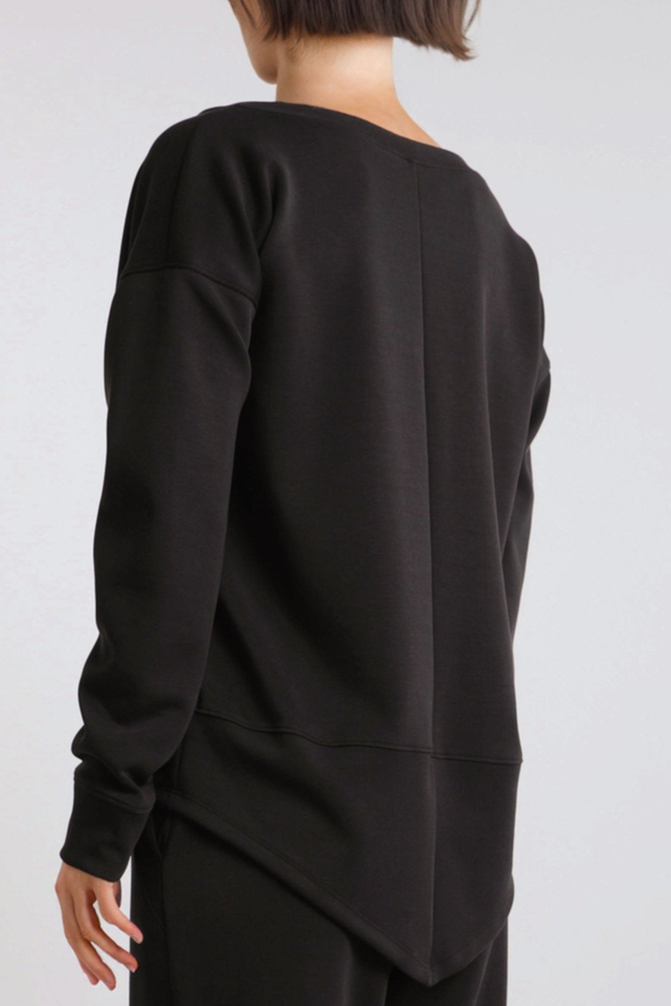 Sleek V Longsleeve | NUX | Evolve Fit Wear