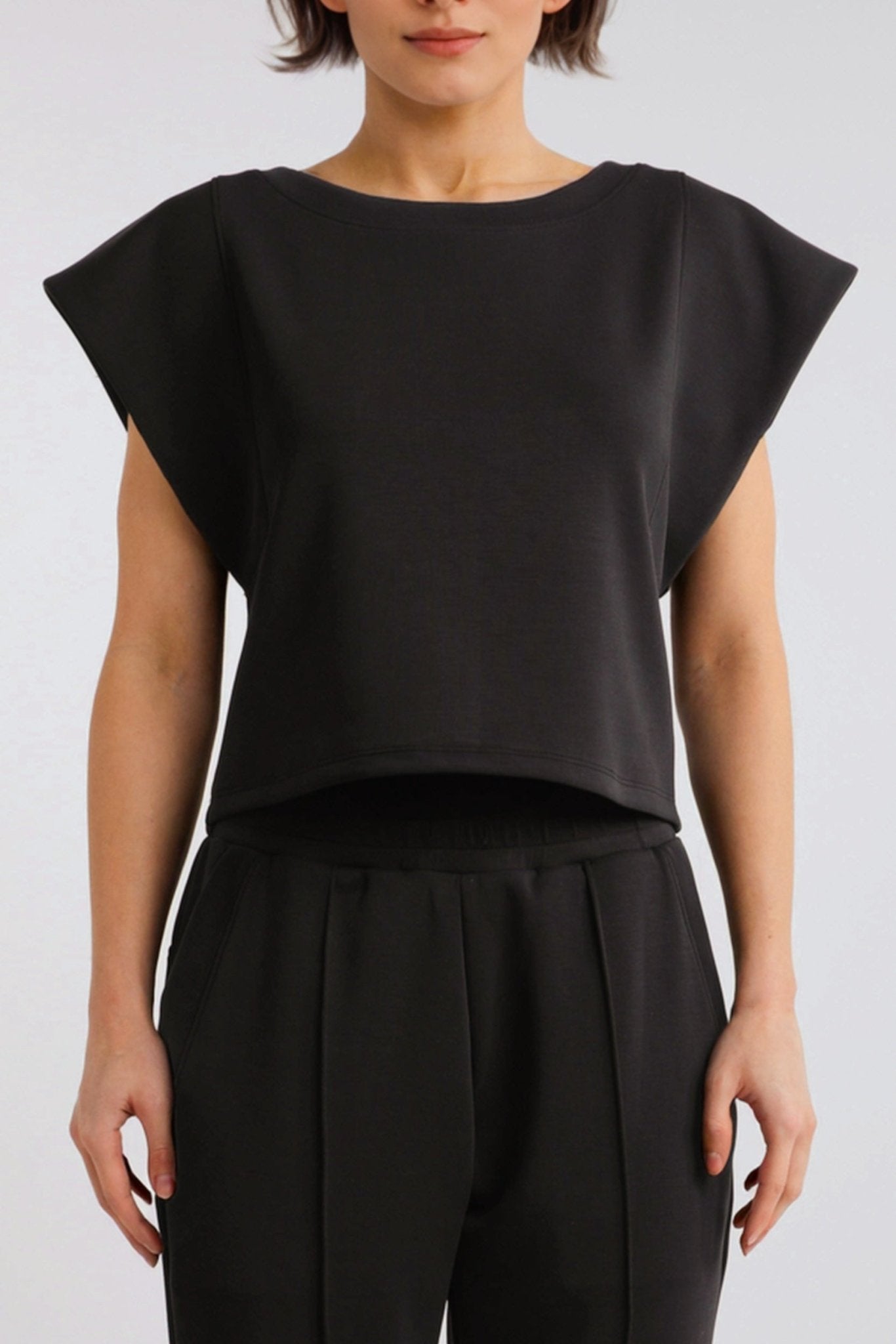 Sleek Sleeveless | NUX | Evolve Fit Wear