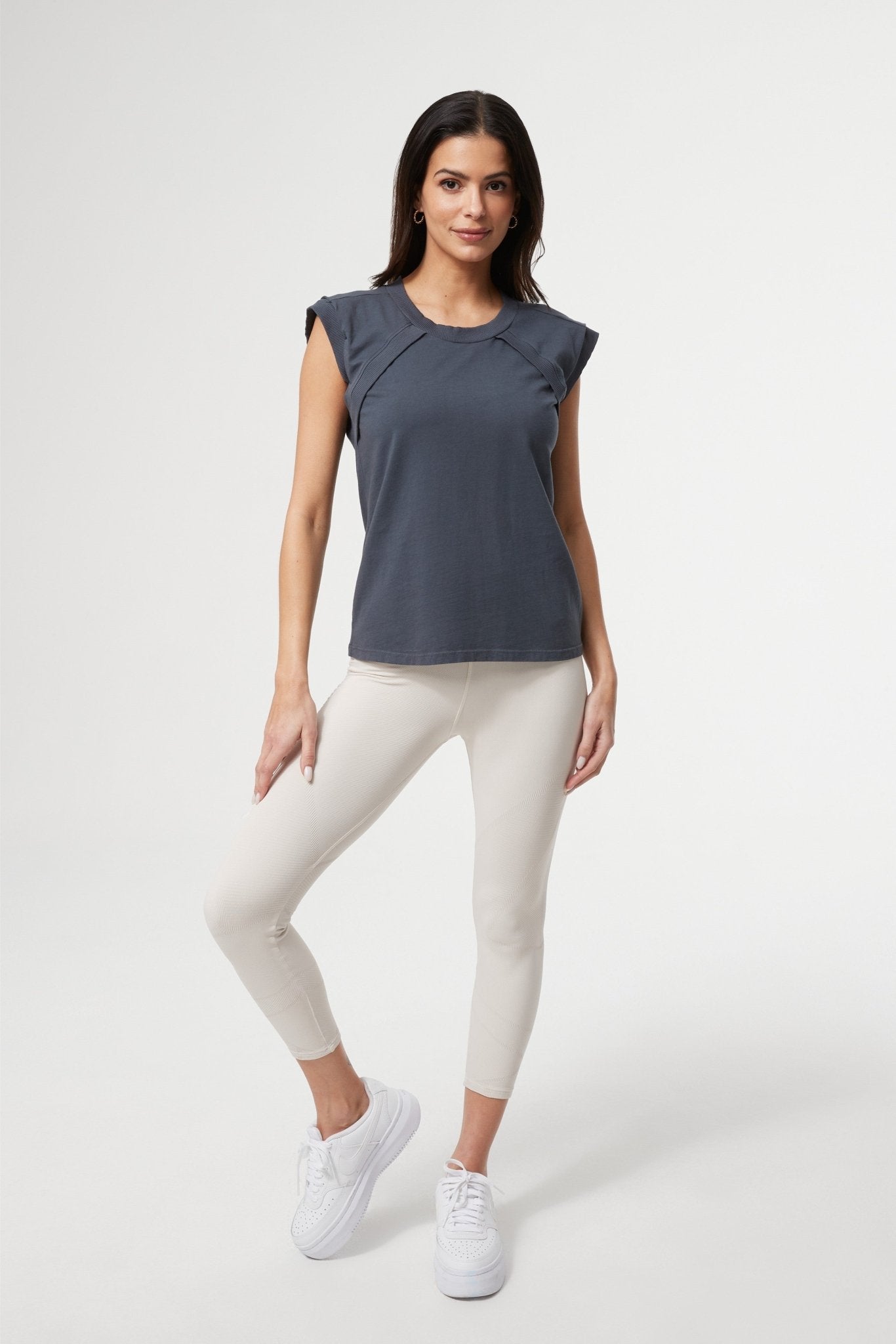 Claire Tee | NUX | Evolve Fit Wear