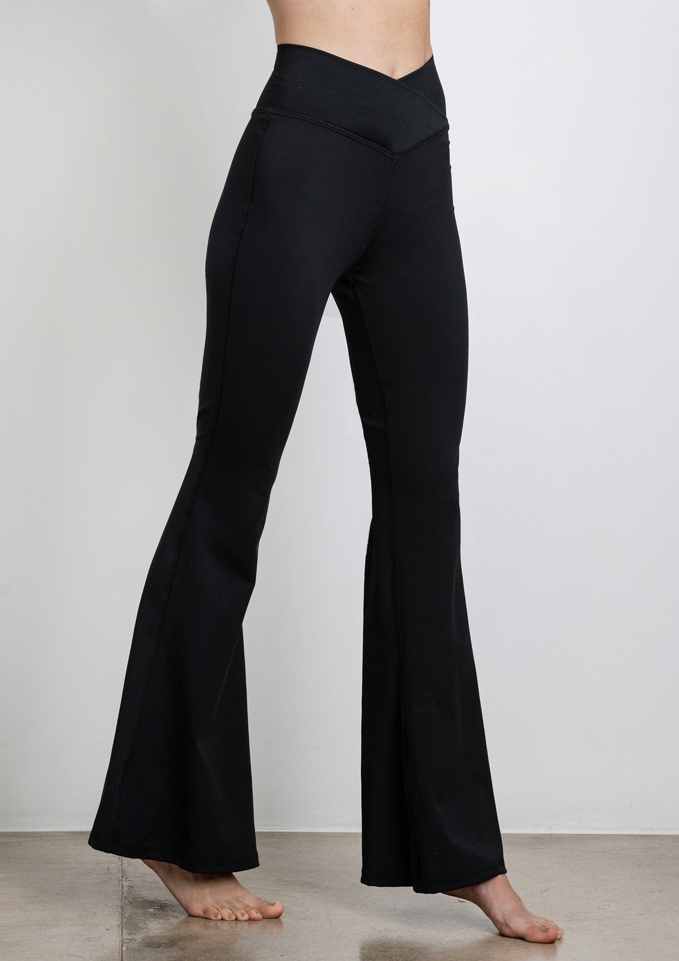 Super Flare Leggings - Black
