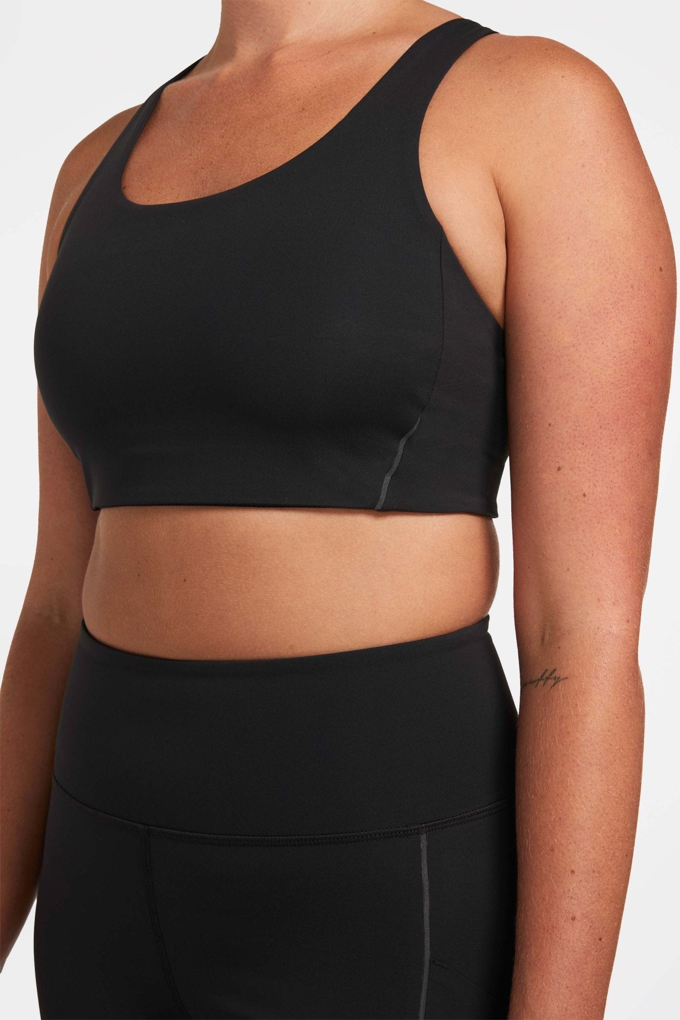 ALRN™ CROP BRA | ALWRLD | Evolve Fit Wear