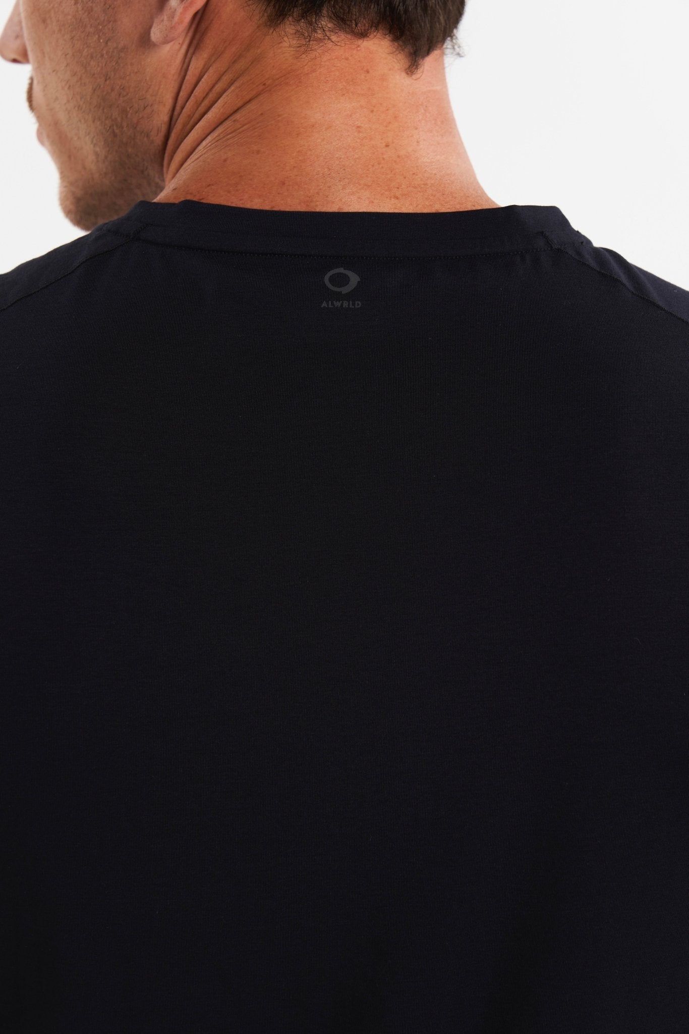 ALTRN MUSCLE TANK | ALWRLD | Evolve Fit Wear
