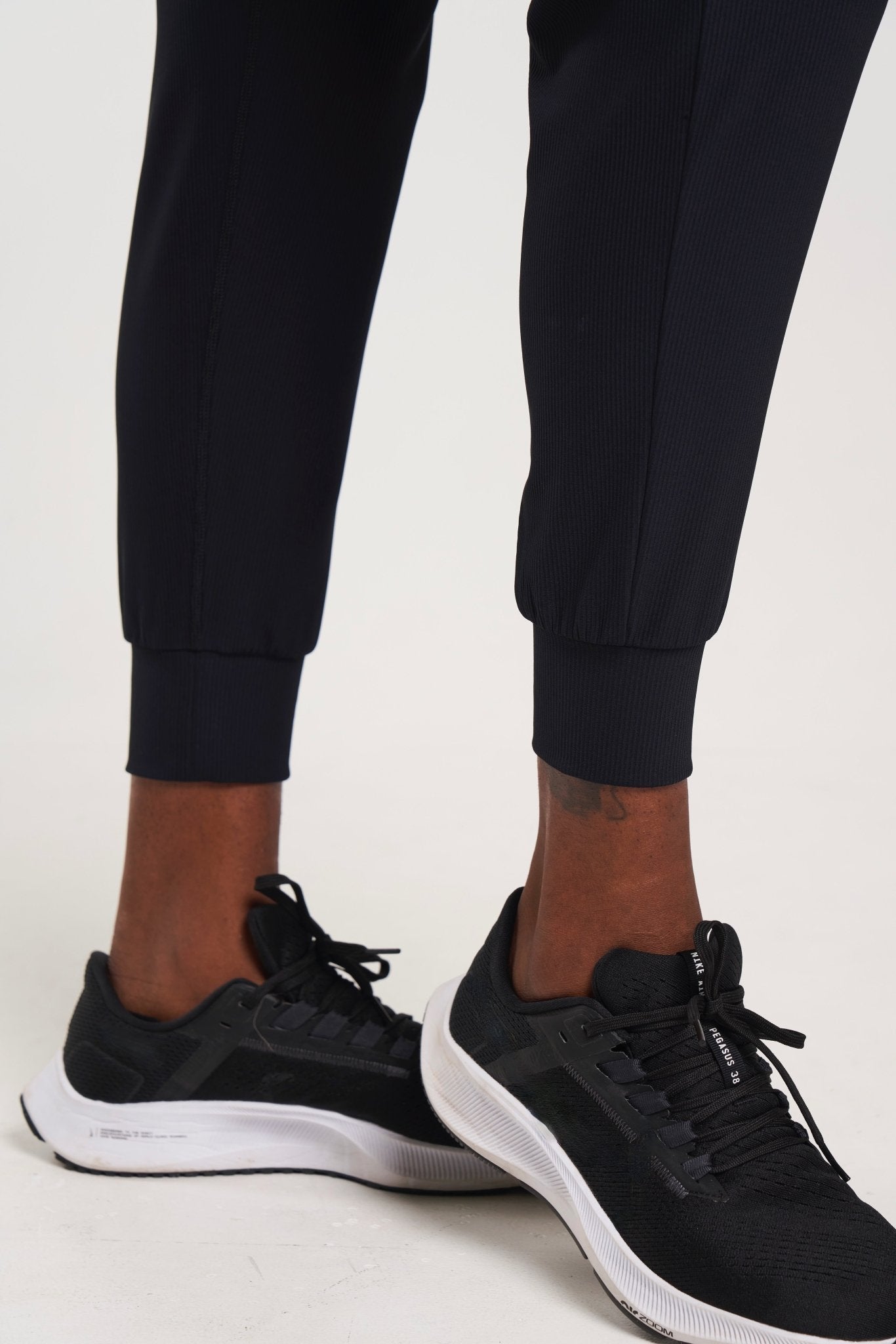 ALTRN™ RIB JOGGER | ALWRLD | Evolve Fit Wear