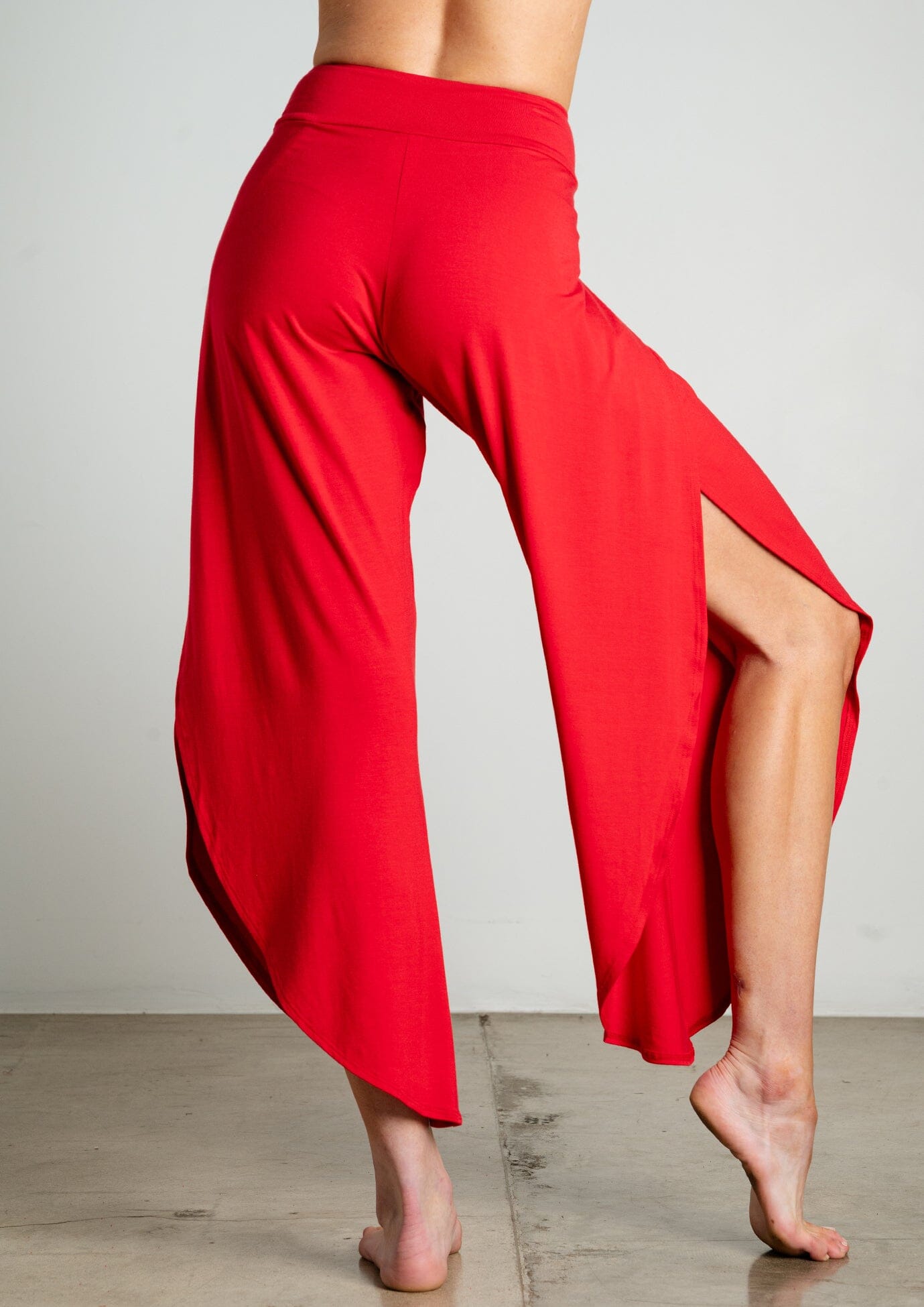 Bhakti Pant - Wildflower Red | Jala | Evolve Fit Wear