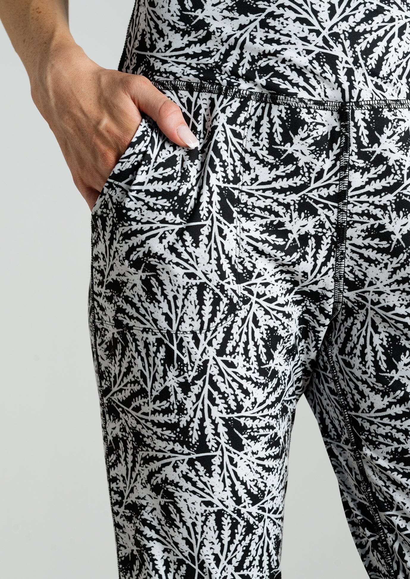 Cross Waist Jogger - Prairie | Jala | Evolve Fit Wear