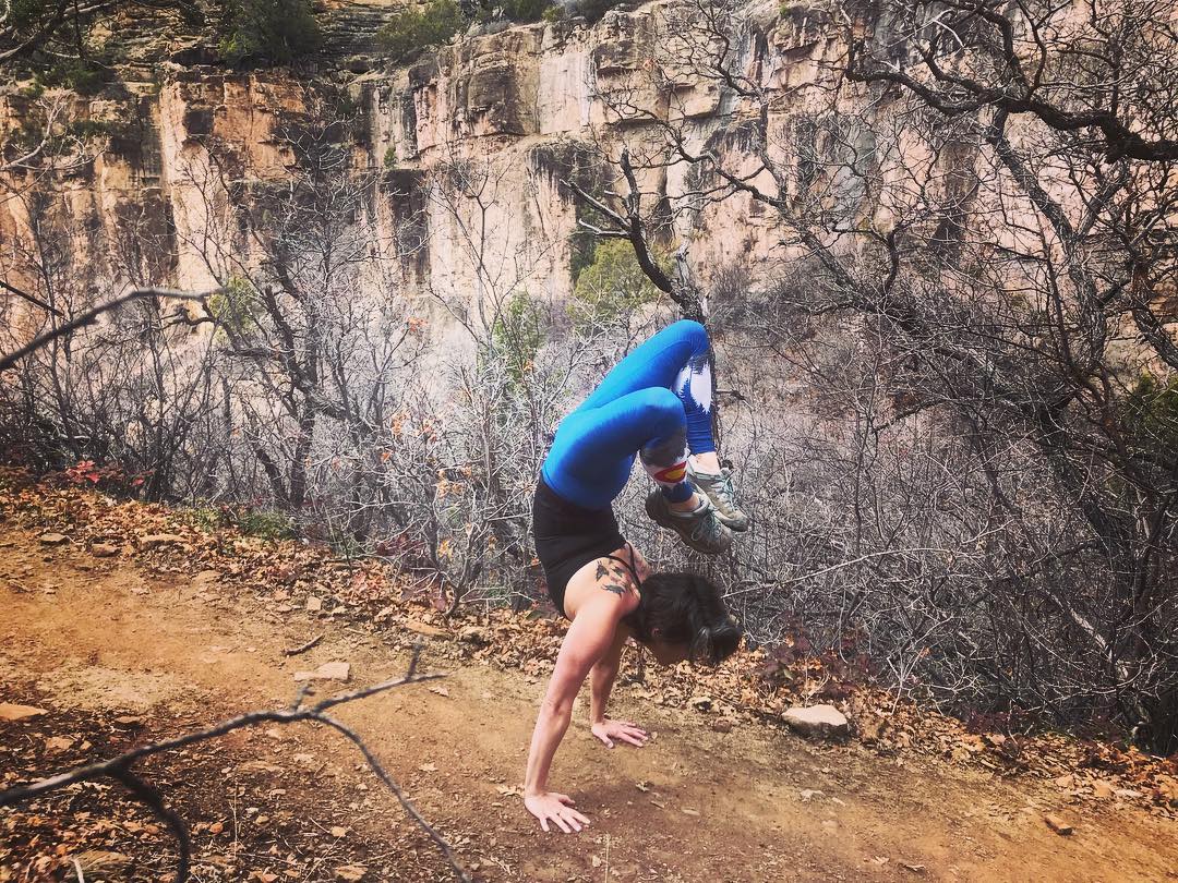Heather Native Yoga Pants | Colorado Threads Clothing | Evolve Fit Wear