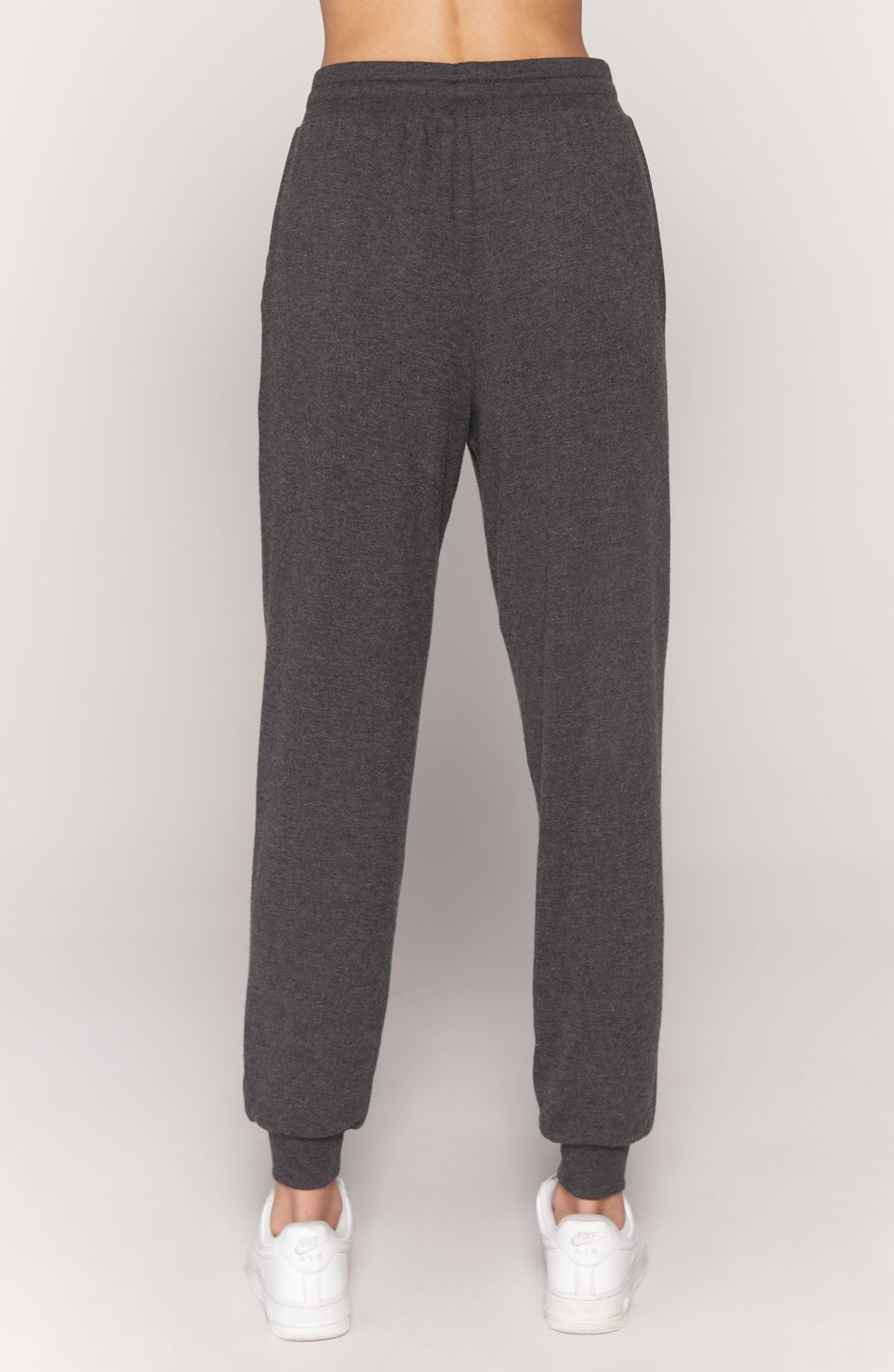 Marleigh Sweatpants – Vintage Black | Spiritual Gangster | Evolve Fit Wear
