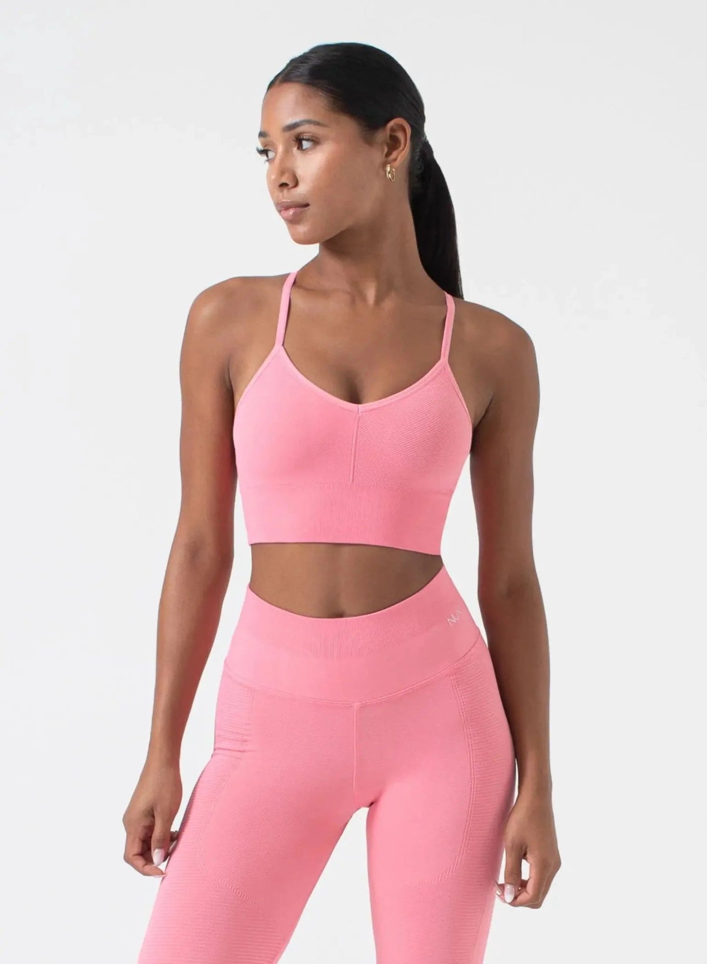 One By One Bra - V - Neck Seamless Sports Bra with Removable Cups | NUX | Evolve Fit Wear