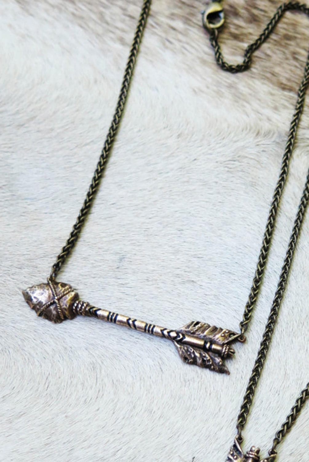 Painted Arrow Horizontal Necklace | Wanderlust | Evolve Fit Wear