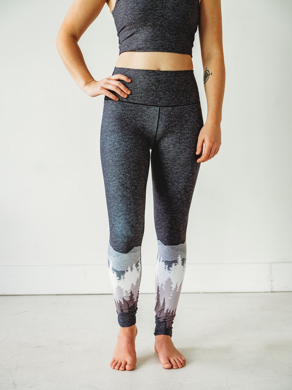 Summit Yoga Pants - Mauve | Colorado Threads Clothing | Evolve Fit Wear
