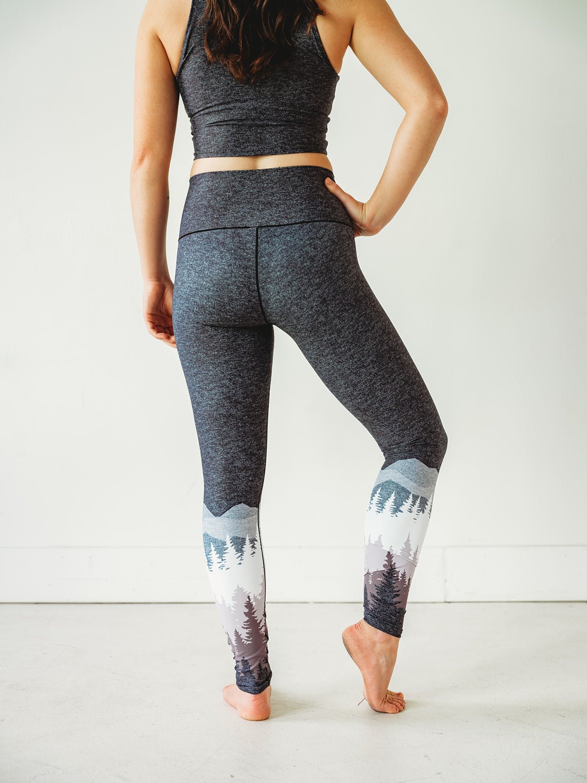 Summit Yoga Pants - Mauve | Colorado Threads Clothing | Evolve Fit Wear