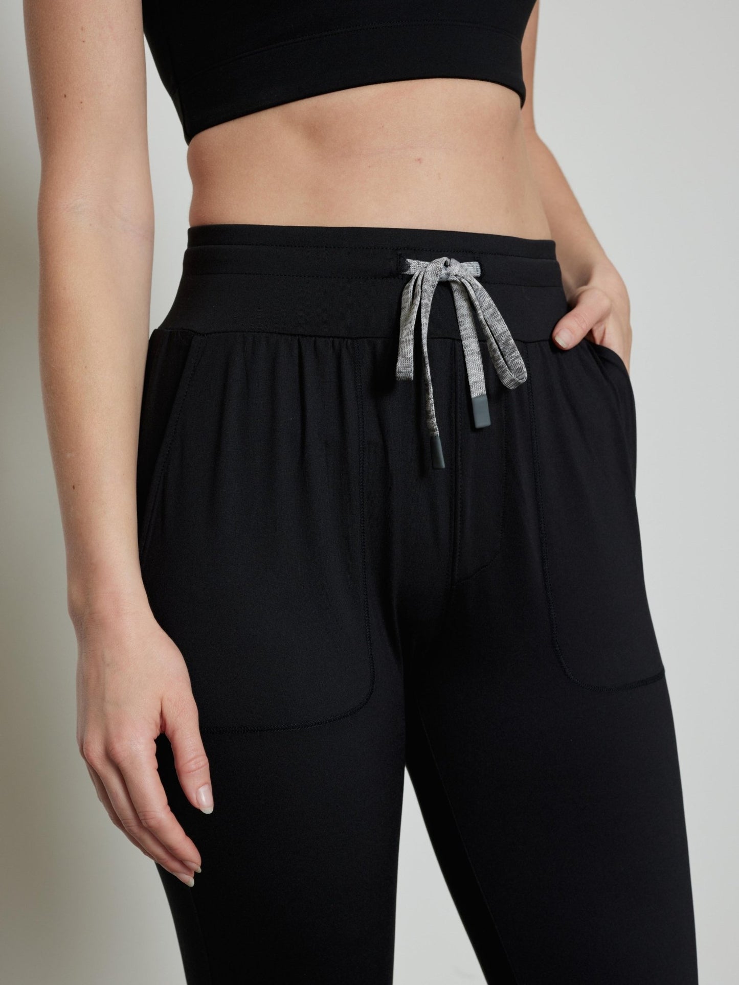 Varley Parkhurst Jogger - Black | Varley | Evolve Fit Wear