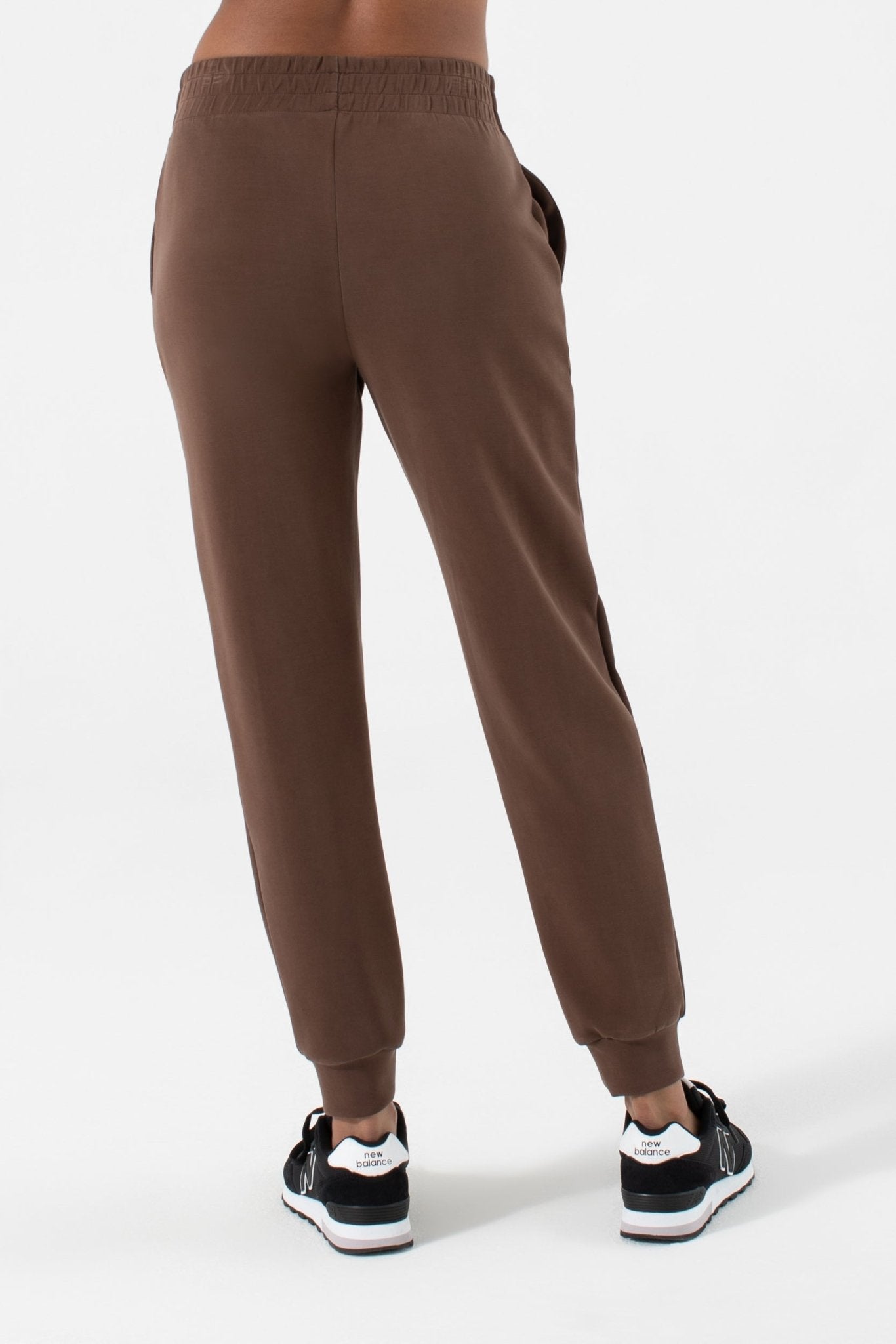 Yuki Sleek Fabric Joggers | NUX | Evolve Fit Wear