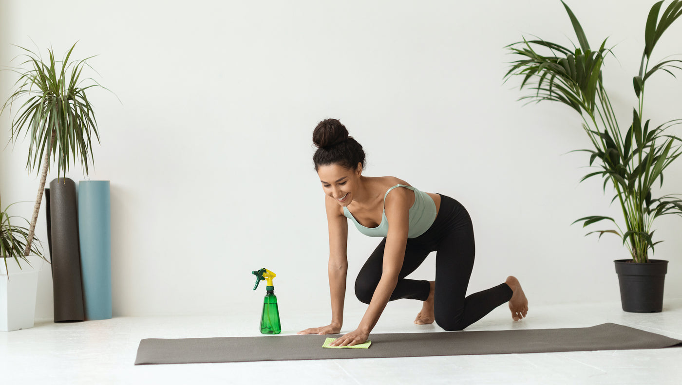 how to clean a yoga mat
