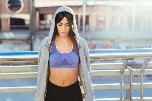 Can You Wear a Crop Top Under Hoodie?