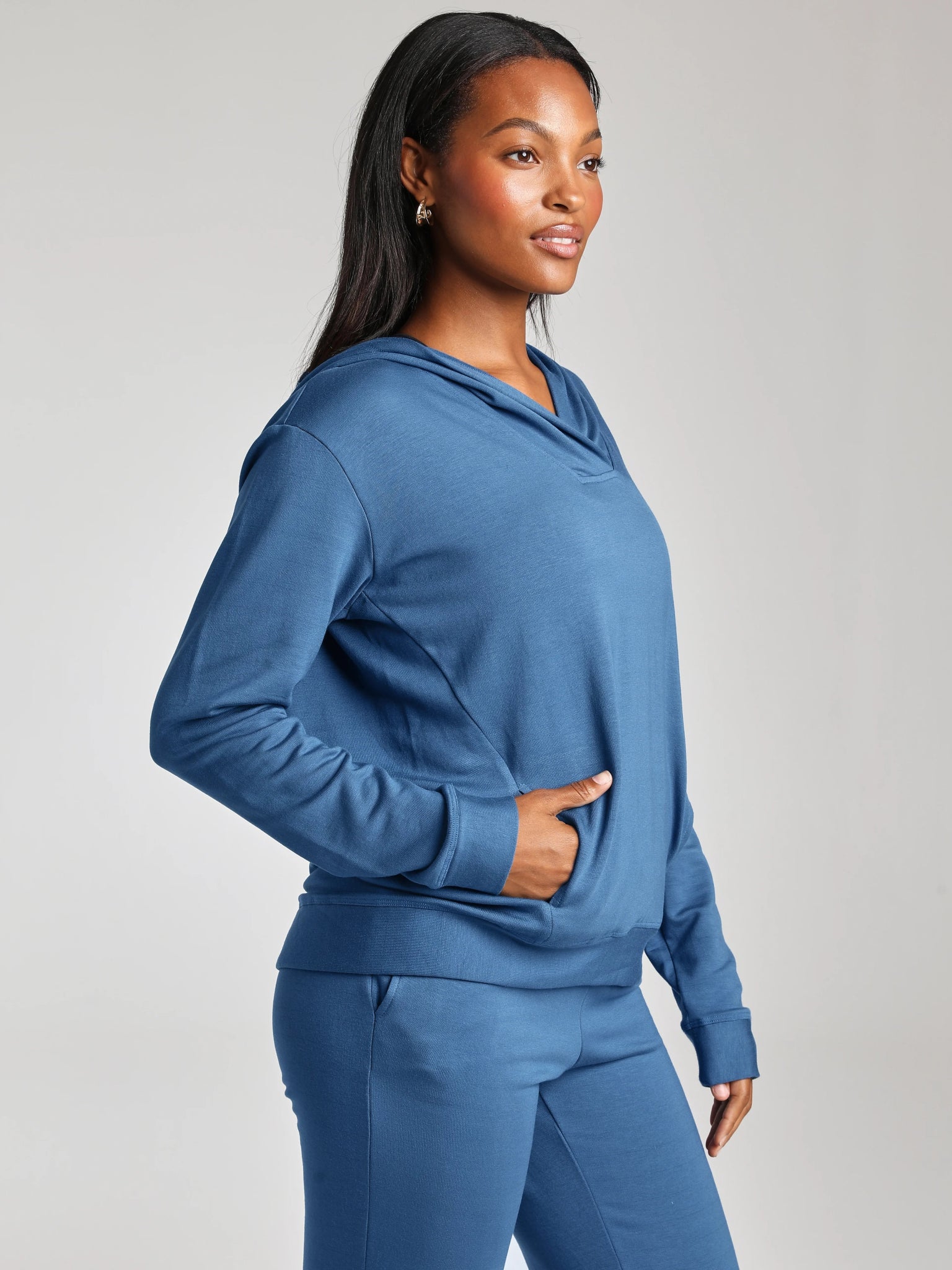 Malibu Hoodie - Midnight | Losano | Evolve Fit Wear