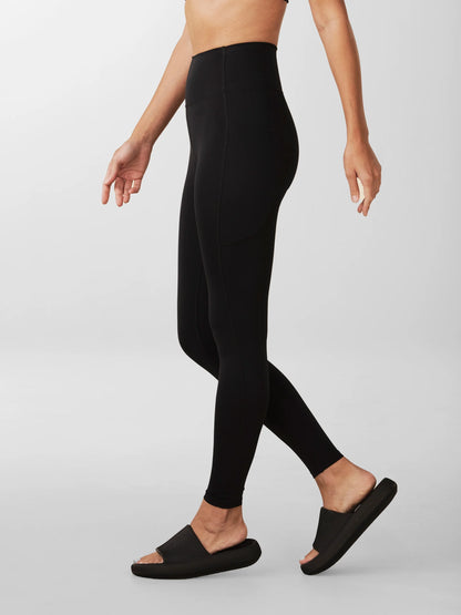 Essential Pocket Leggings - Black | Sustainable