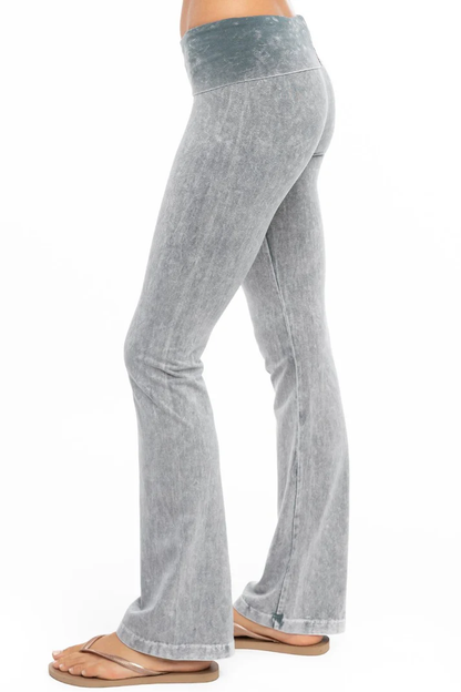 Rolldown Bootcut Pants – Mineral Grey Classic Yoga Style