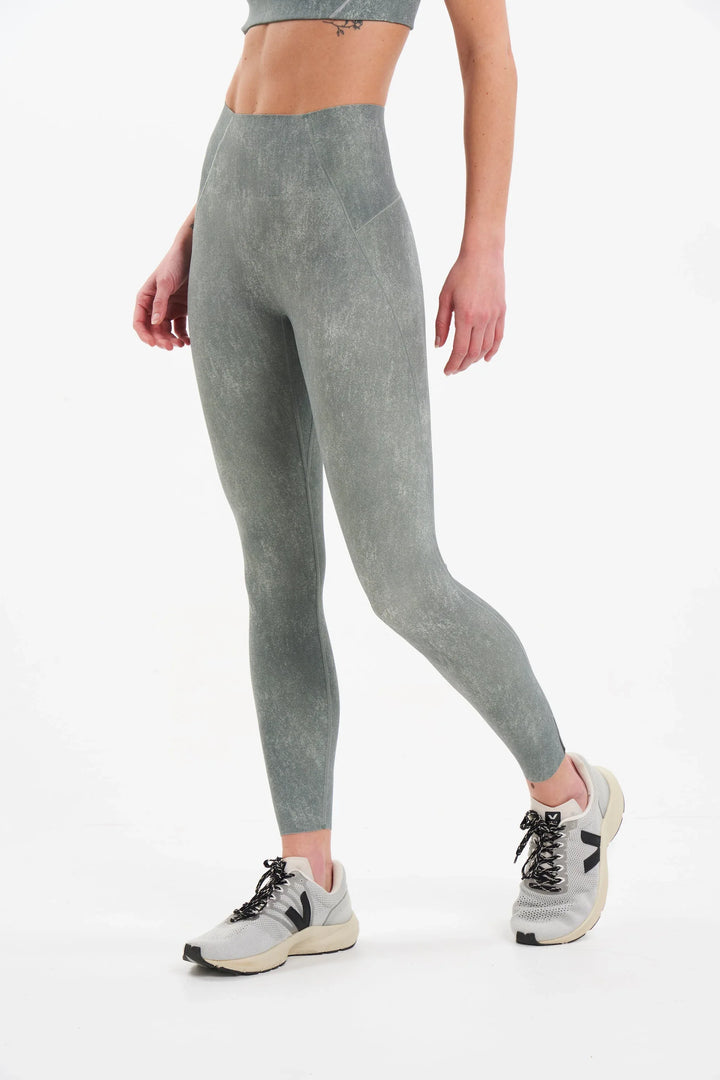 ALWW012207WTDFERN_06_1 - Evolve Fit Wear - ALWW012207WTDFERN_06_1